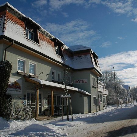 Mayers Waldhorn - Zwischen Reutlingen Und Tuebingen Kusterdingen Esterno foto