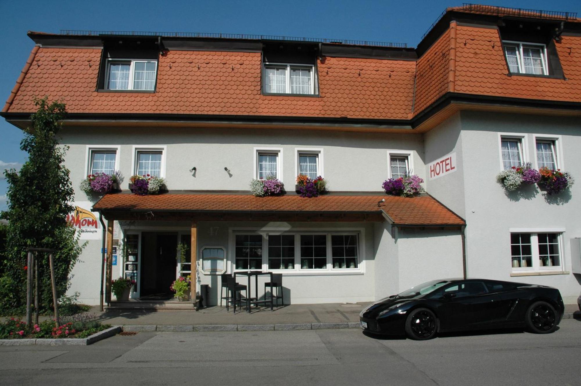 Mayers Waldhorn - Zwischen Reutlingen Und Tuebingen Kusterdingen Esterno foto